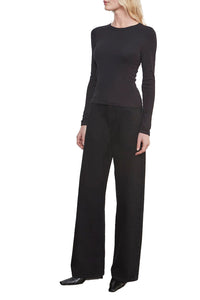 Supima New Classic Long Sleeve Tee in Black