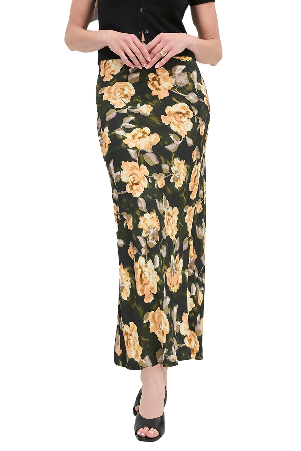 The Favorite Skirt in Golden Flowerbed