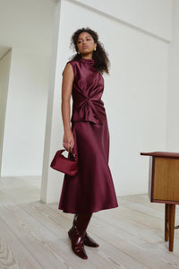 Robin Top in Mahogany