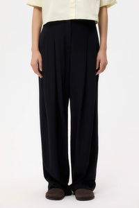 Carrie's Trouser in Drapey Wool Crepe Midnight