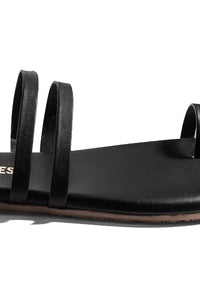 Leah Sandal in Black