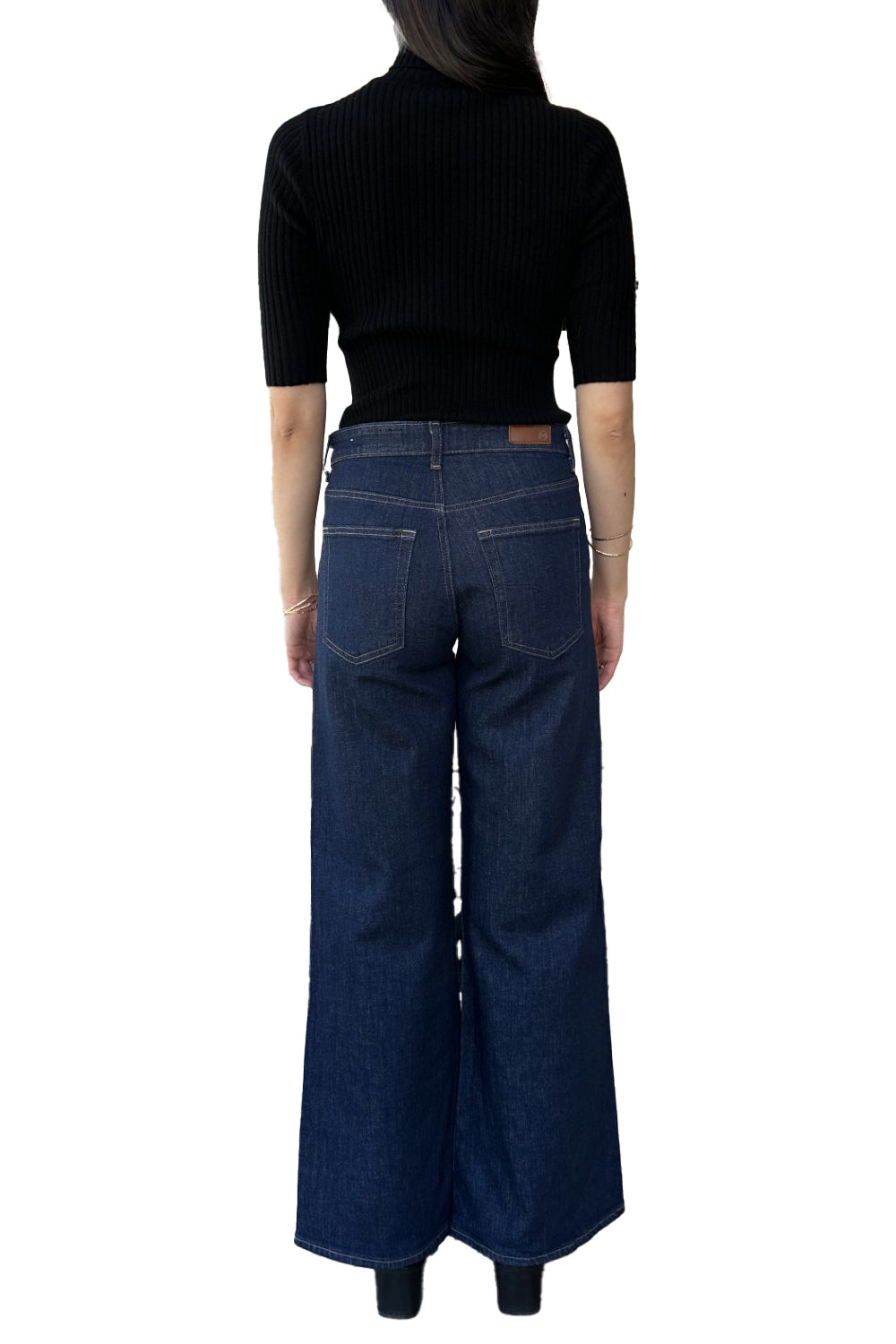 Cropped Elbow Sleeve Rib Turtleneck in Black
