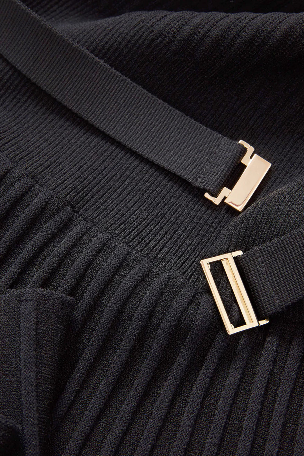 Elthea Belted Midi Dress in Black