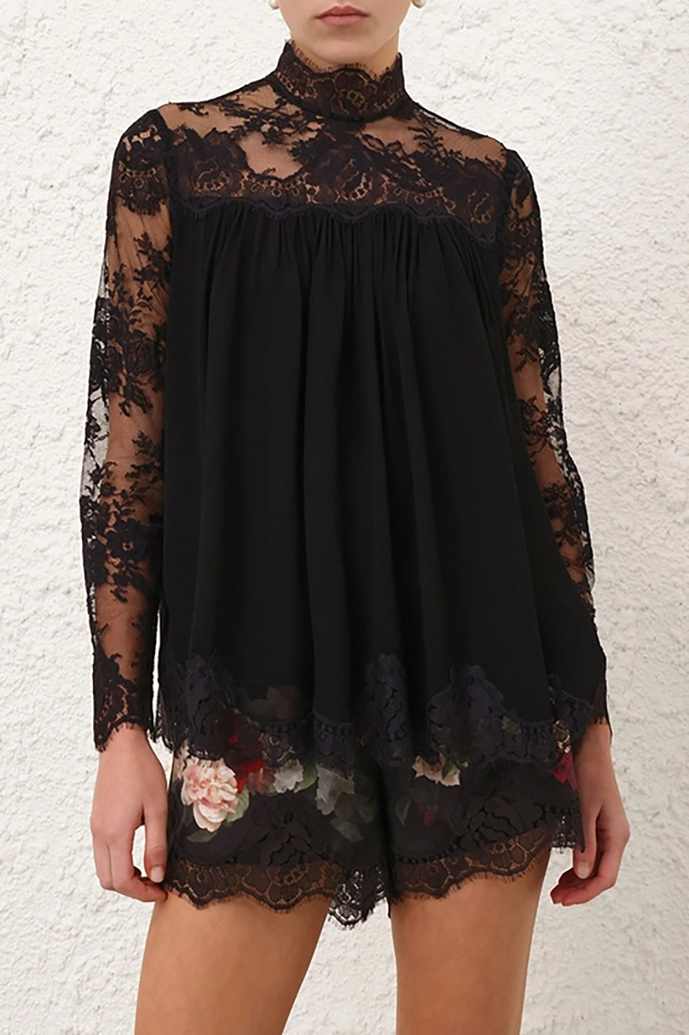 【YILON MADE】Lace gather tops Delicate Flair Floral Lace Tie-Front Top | Windsor