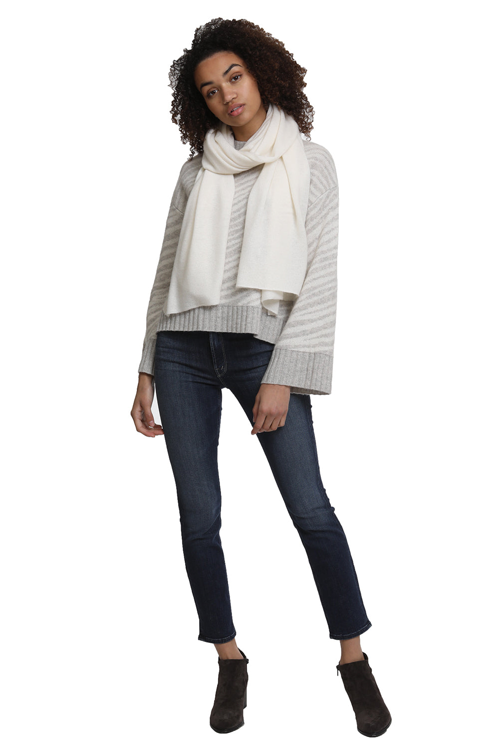 Featherweight Wrap in Chalk