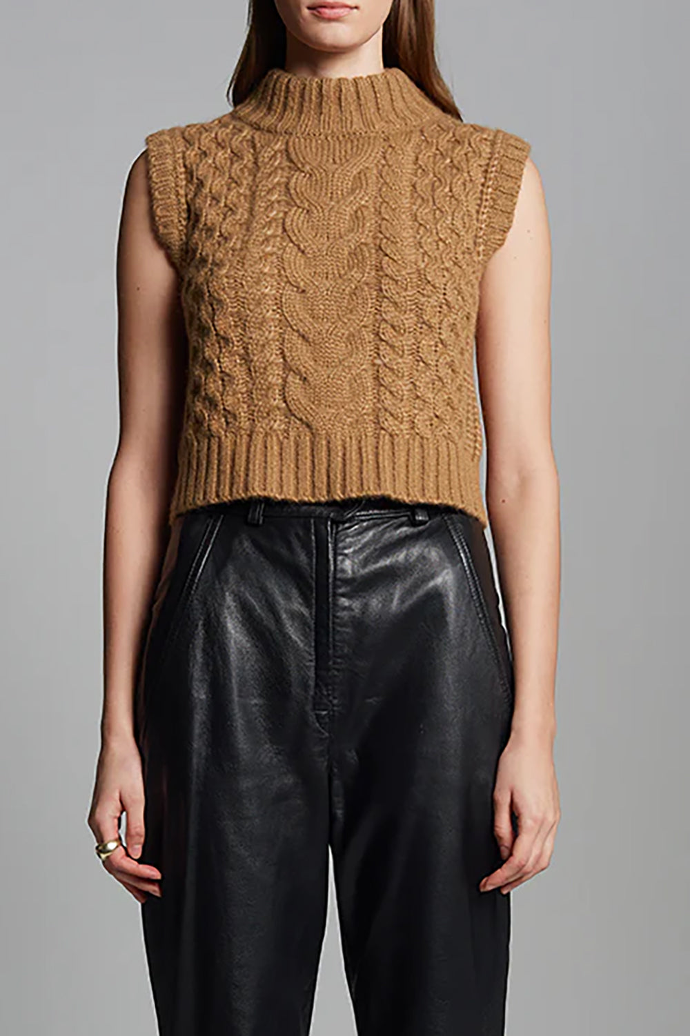 Ada Tank in Camel