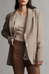 Mo Blazer in Light Wool Suiting Sandstone