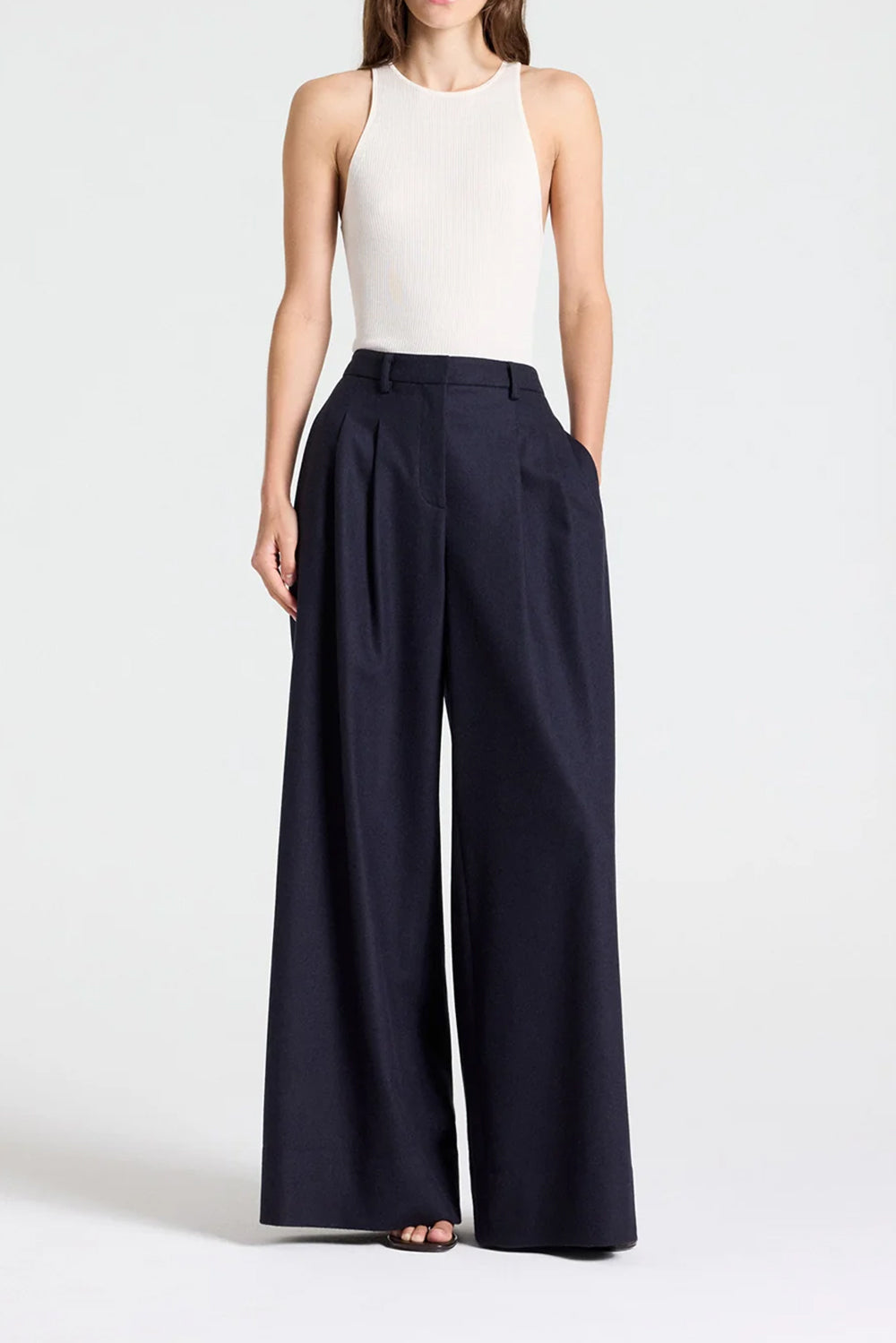 Avery Pant in Wool Flannel Midnight