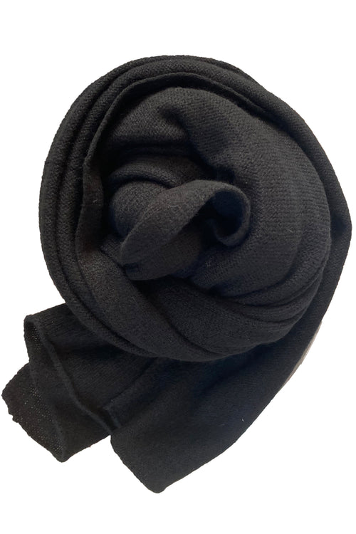 Featherweight Wrap in Black