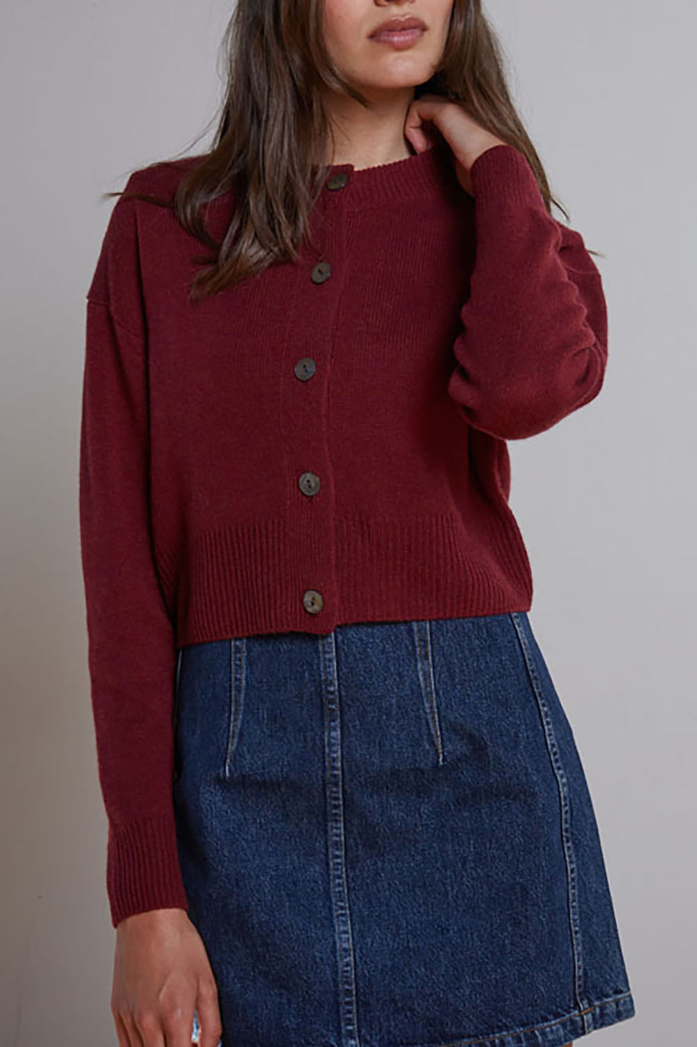 Cropped Cardigan in Barn