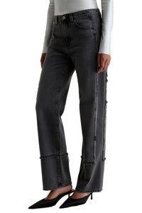 Brinley in Overnight