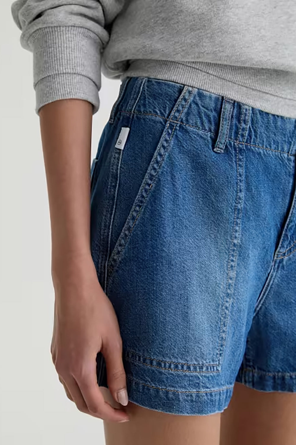 Analeigh Short in Gold Mountain