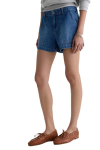 Analeigh Short in Gold Mountain