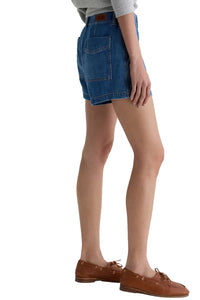 Analeigh Short in Gold Mountain