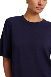 Rei Fine Merino Top in Navy