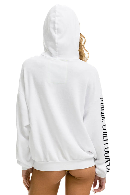 Malibu Chili Cookoff 2023 Pullover Hoodie Relaxed in White