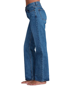 Rosebowl Jean in Port