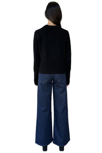 Cropped Boxy Crew w/ Slits in Black
