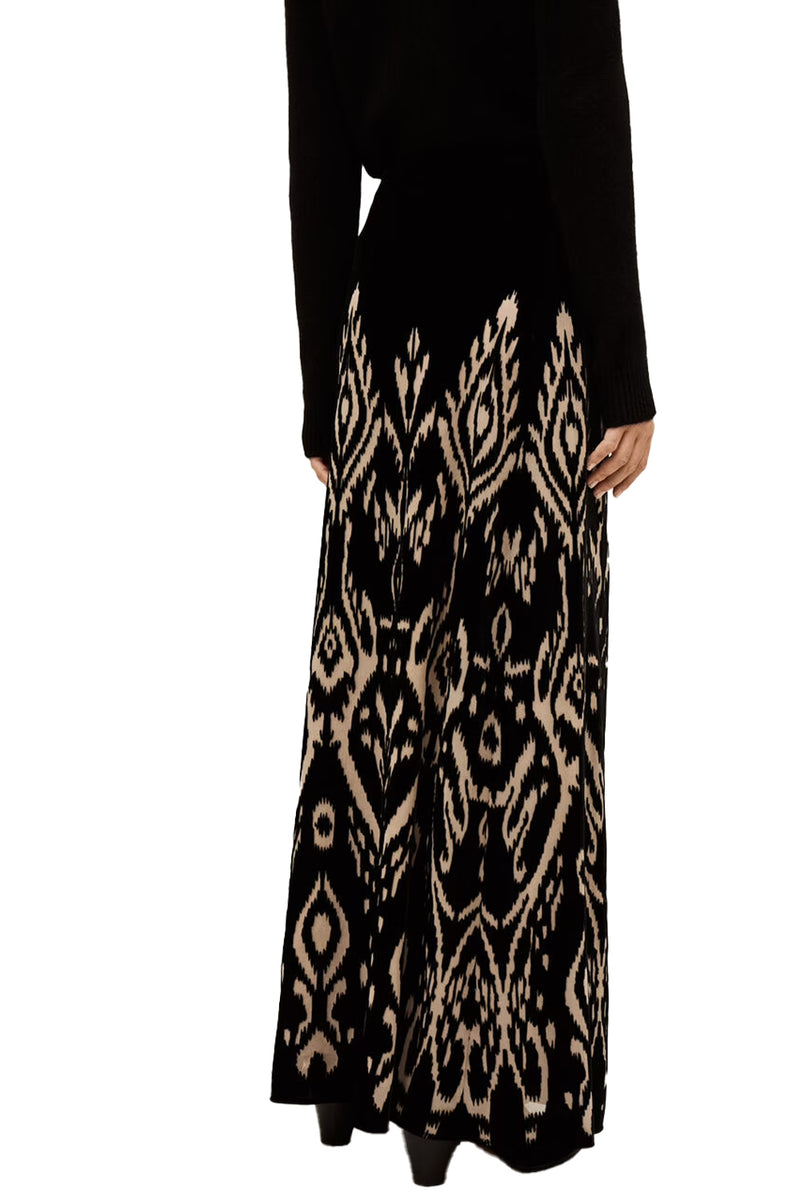 Alpha Skirt in Black