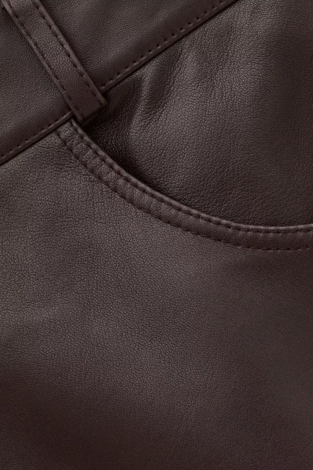 Solene Leather Pencil Skirt in Aubergine