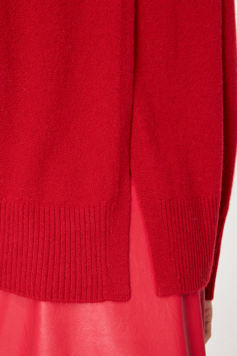 Onda Crewneck Sweater in Crimson