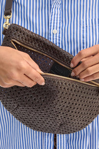 Grande Fanny in Chocolate Rattan