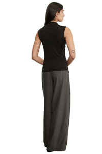 Sleeveless Twist Top in Black