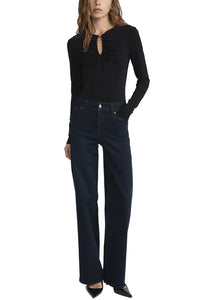 The Keyhole Top in Black