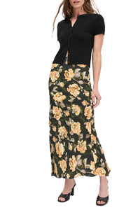 The Favorite Skirt in Golden Flowerbed