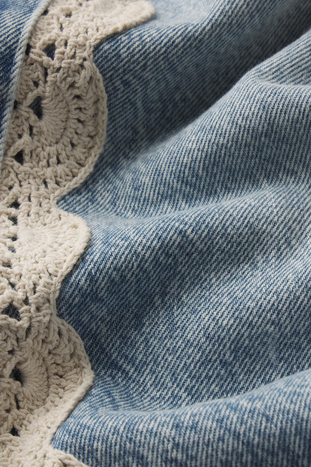 The Crochet Bow Crop in Aura