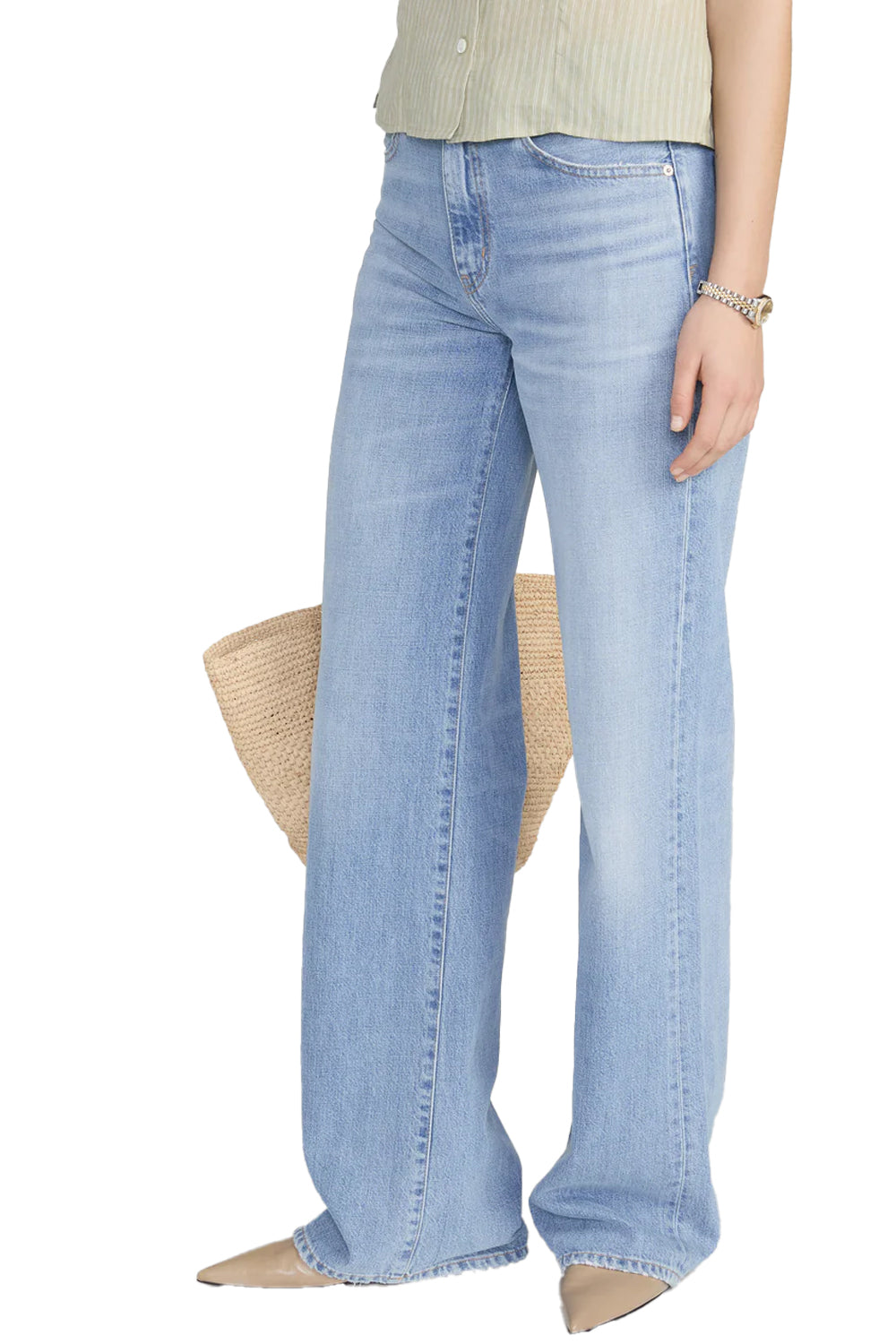 The Off Duty Stroll in Frey