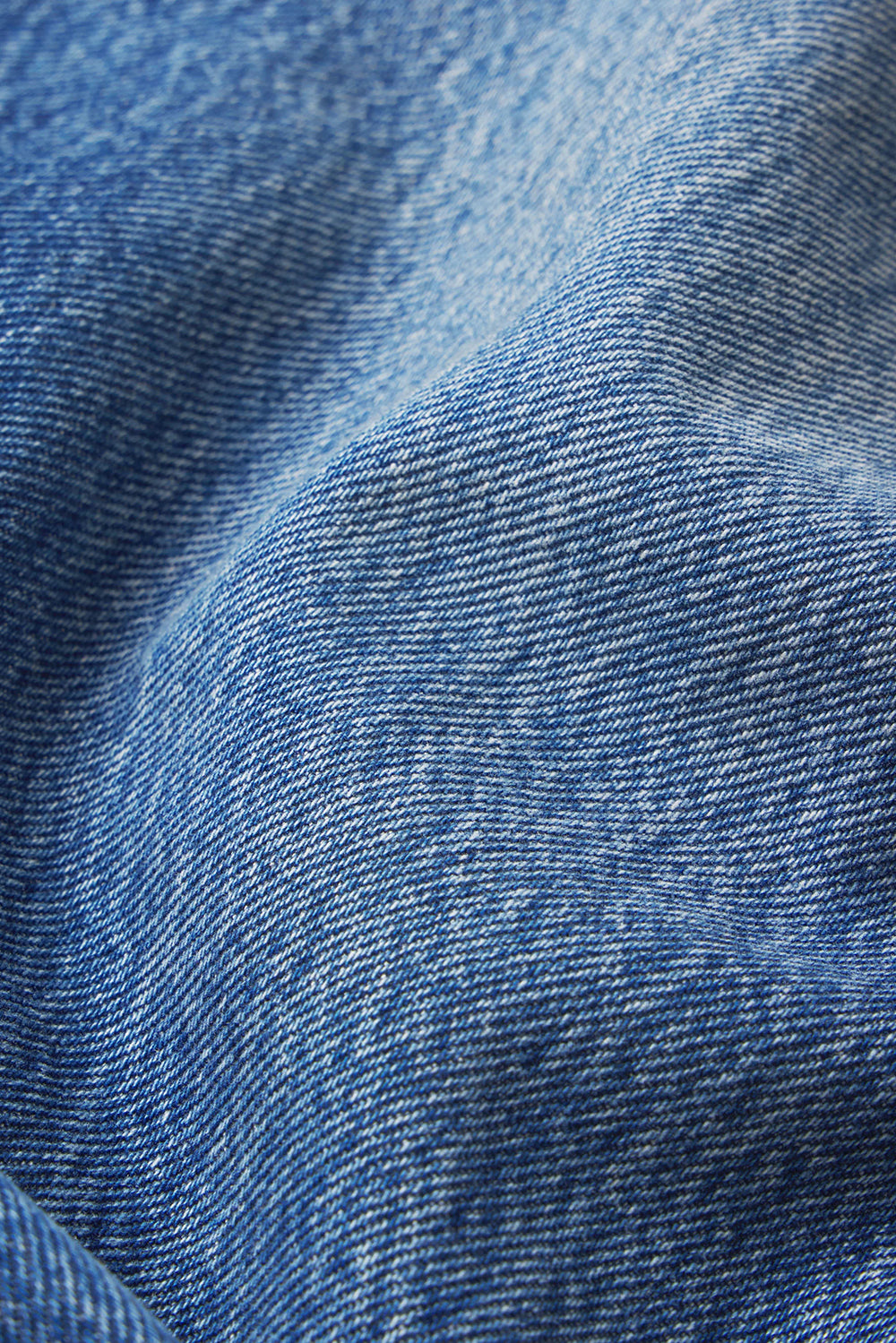 The Loose Exposed Buttons in Soundwave