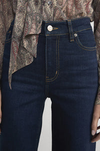 Le Slim Palazzo in Fairway