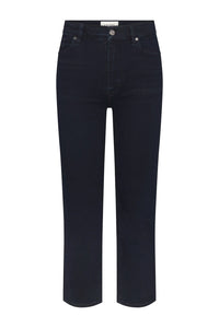 Le Sleek Straight in Century