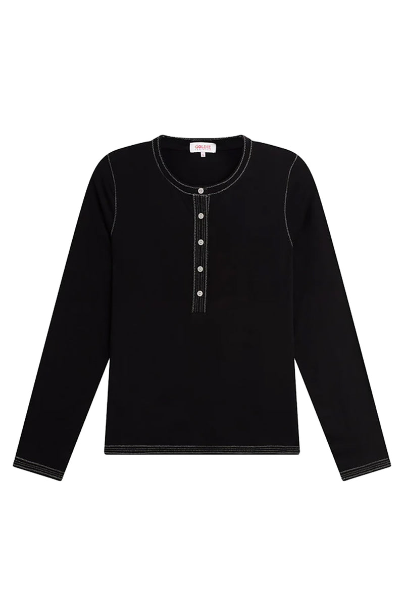 Celine Henely in Black