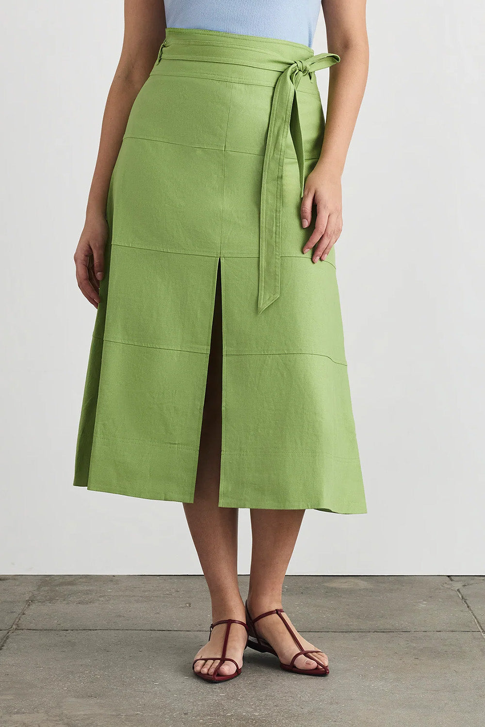 Linen Hudson Skirt in Asparagus