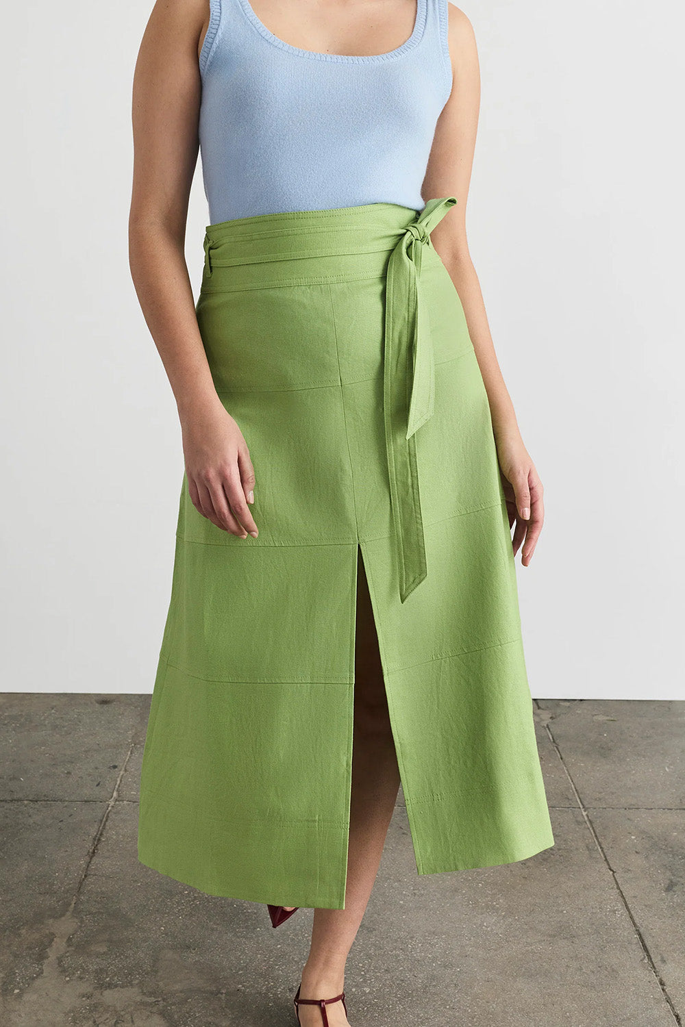 Linen Hudson Skirt in Asparagus