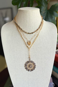 Necklace of gold vermeil long short chain with swivel clasp and vermeil, pave and polki diamond filagree pendant