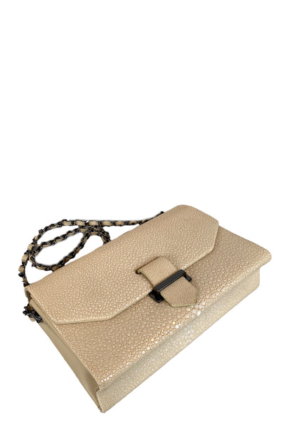 Hannah Stingray Clutch in Ivory