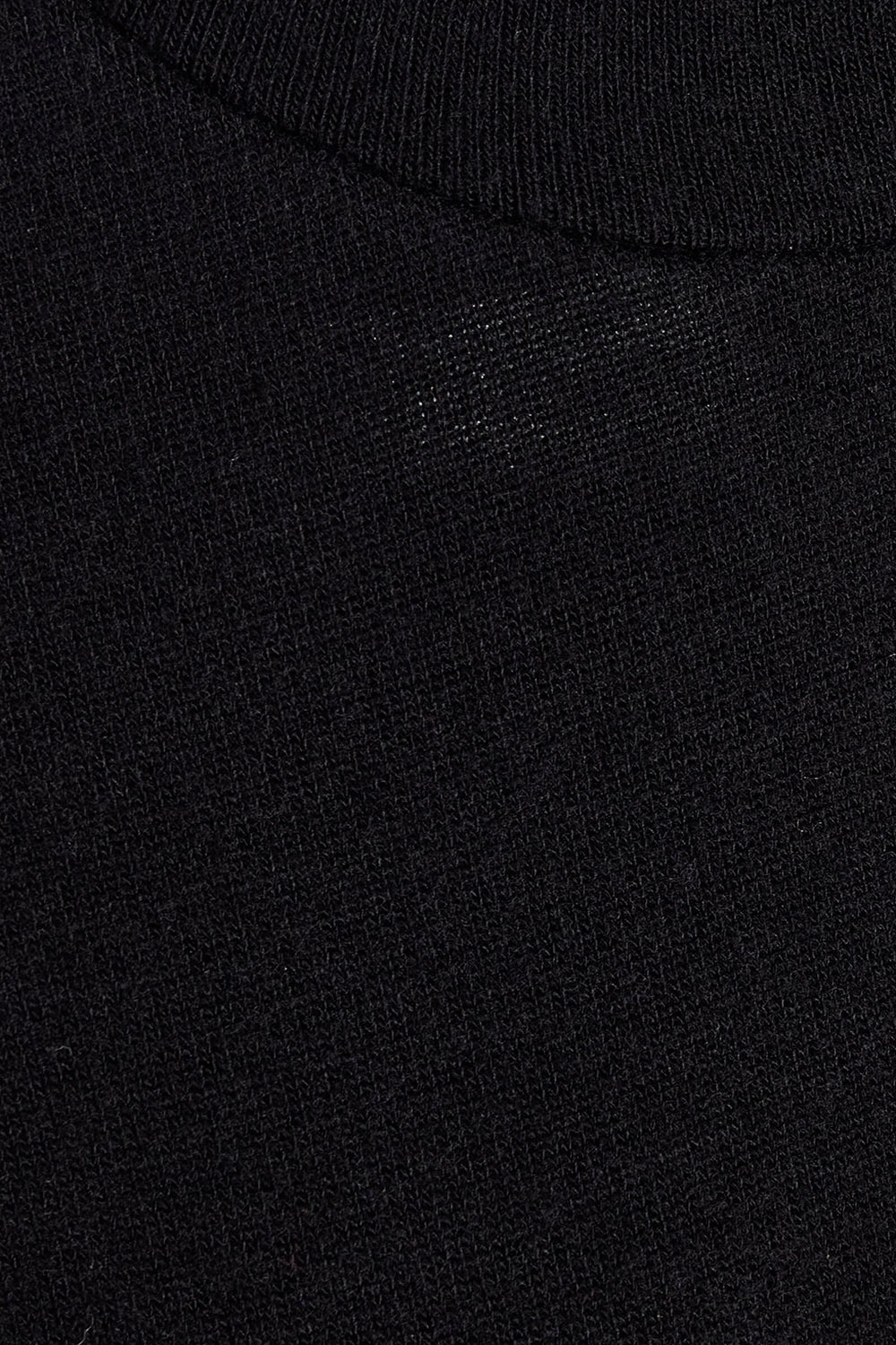 Lauren Sleeveless Turtleneck in Black