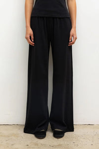 Nando Lounge Pant in Black