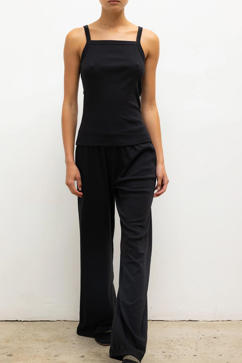 Nando Lounge Pant in Black
