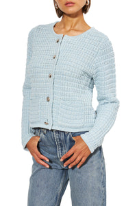 Luna Cardi in Sky Twist