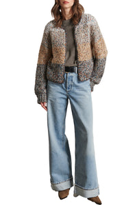 Iris Cardi in Fall Foliage