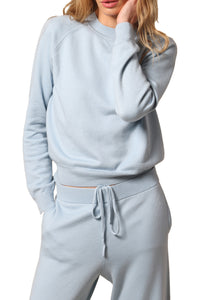 Supima Cotton Cashmere Raglan Sleeve Sweatshirt in Heaven