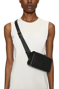 Box Sling in Black