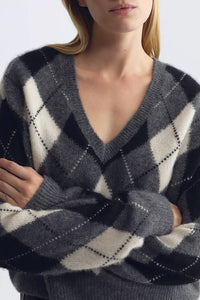 Feron Argyle Sweater in Grey Ivory Argyle