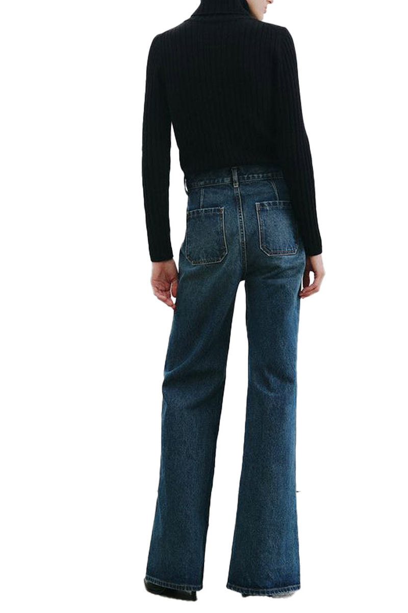 Edira Jean in Simon Wash