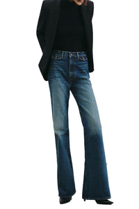 Edira Jean in Simon Wash