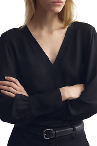 Mariposa Blouse in Black